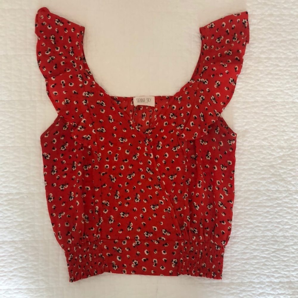 ❤️ Sienna Sky Floral crop top
